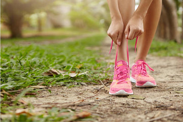 ¿Por qué se me hinchan los pies en verano y cómo puede ayudarnos la presoterapia?